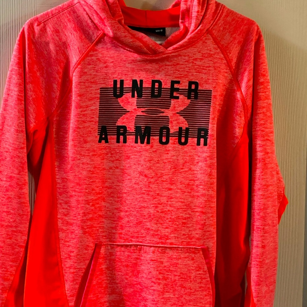Under Armour sweatshirt